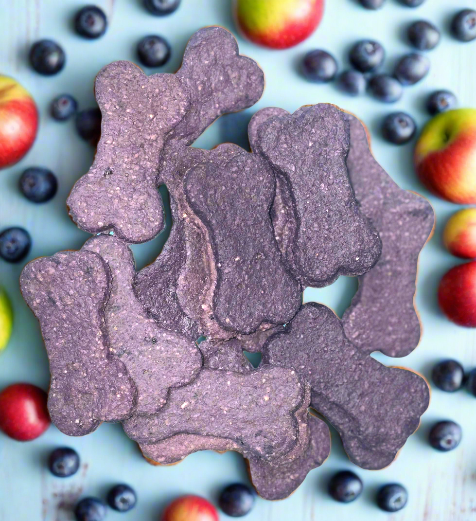 Blueberry Apple Dog Treats - Made with natural ingredients, ideal for dogs with allergies, sensitive stomach, and training; no preservatives